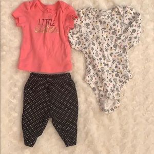 Carter’s 3 Piece Outfit
